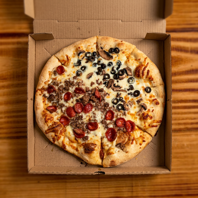 14" Pie Traditional Cheese.